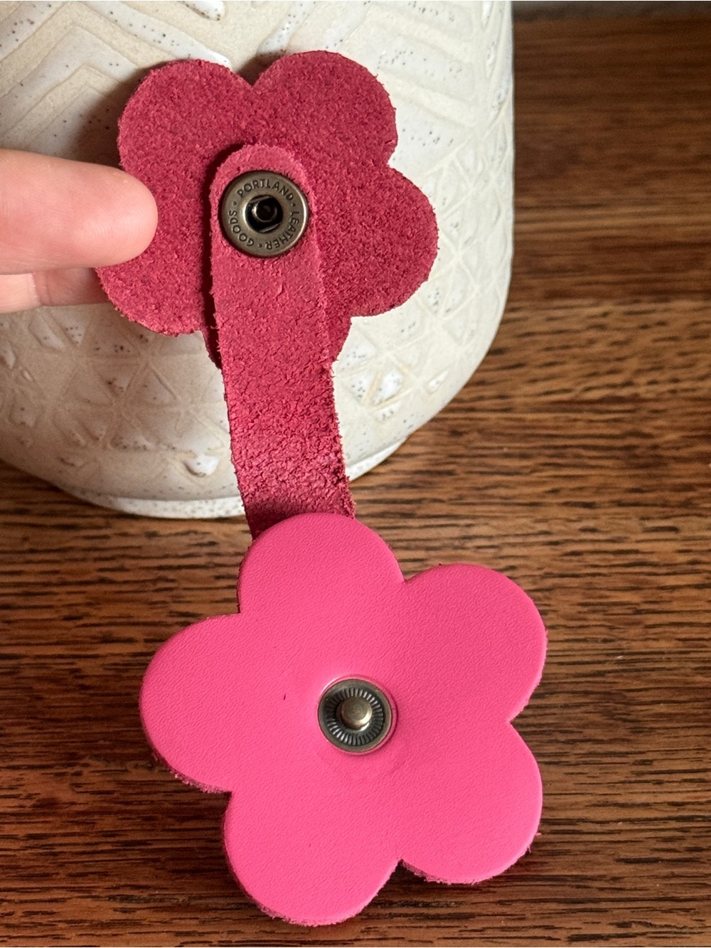 Portland Leather Goods PLG Tulip Pink Flower Snap - Picture 3 of 5